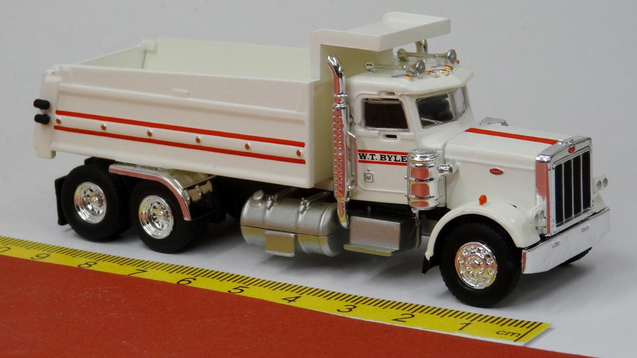 Peterbilt 359 Kipper W.T. Byler - Brekina 86293