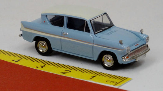 Ford Anglia blau wie bei Harry Potter - Brekina 19330