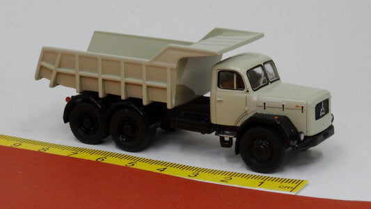 Magirus Jupiter Kipper grau - Brekina 83301