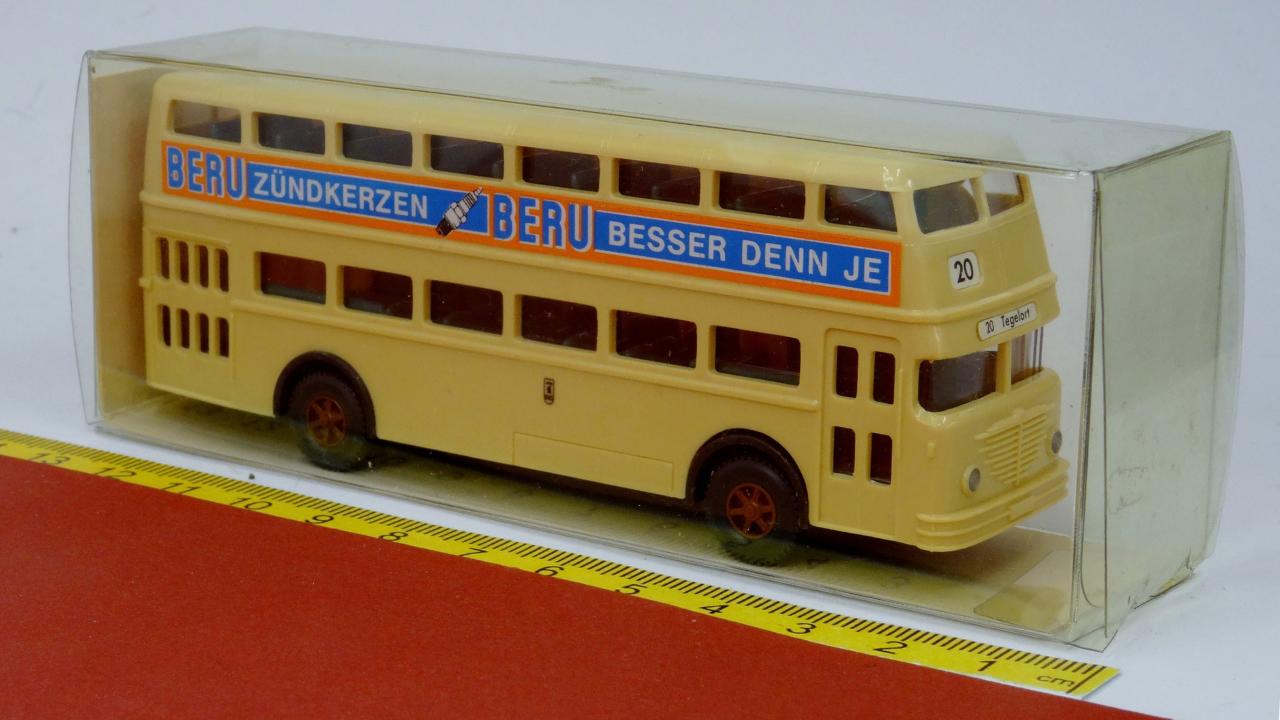 Büssing D2U Doppeldecker BVG Berlin Beru Zündkerzen - Wiking 720/129 (A5)