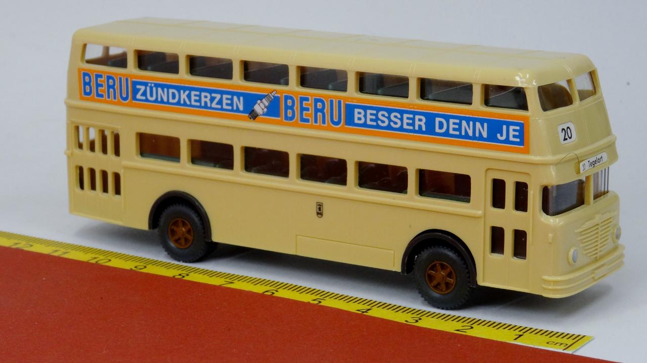 Büssing D2U BVG Berlin - Beru Zündkerzen - Wiking Gebrauchtmodell (A10)