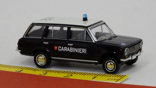 Fiat 124 Familiare Carabinieri - Brekina 22427