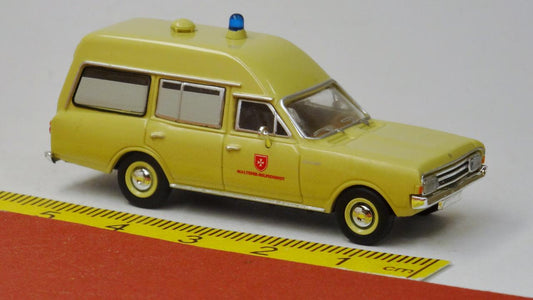 Opel Rekord C KTW Malteser - Brekina 20673