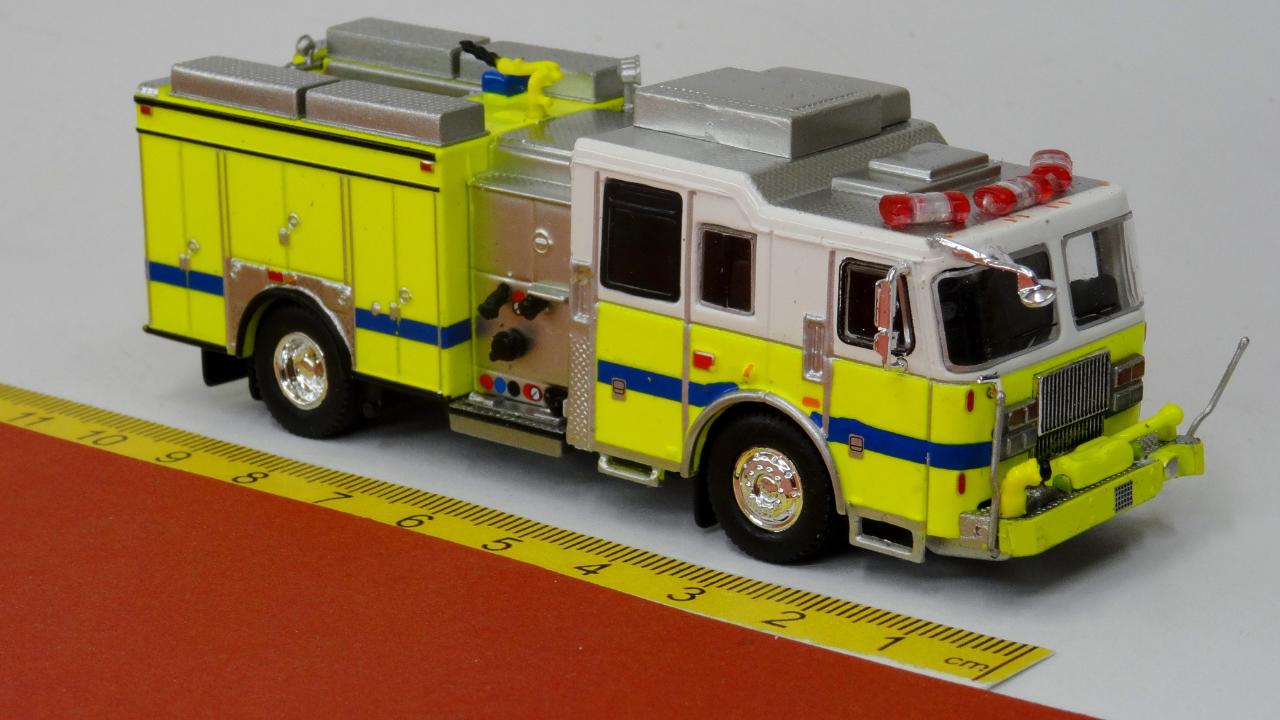 Seagrave Attacker gelb / weiß - PCX87 870847