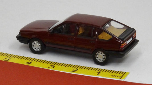 VW Passat B2 1985 dunkelrot - PCX87 870409