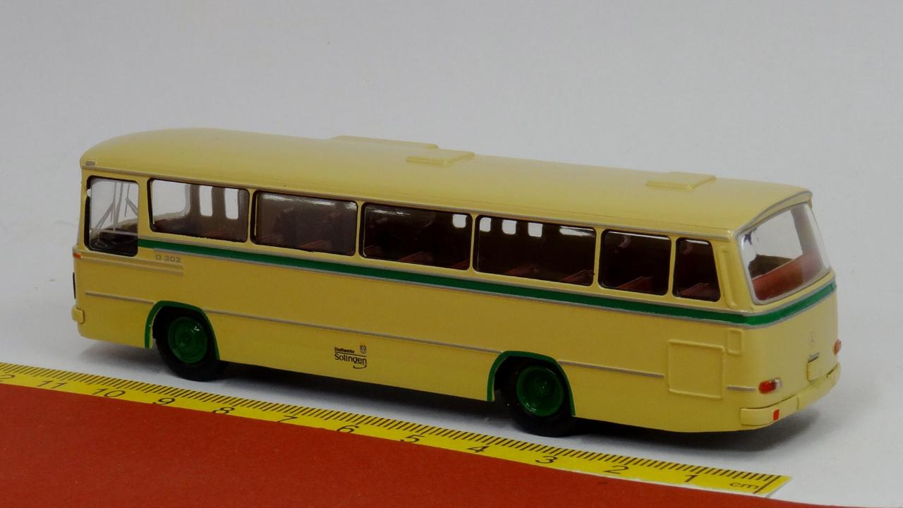 Mercedes O 302 Stadtwerke Solingen - Brekina 52151