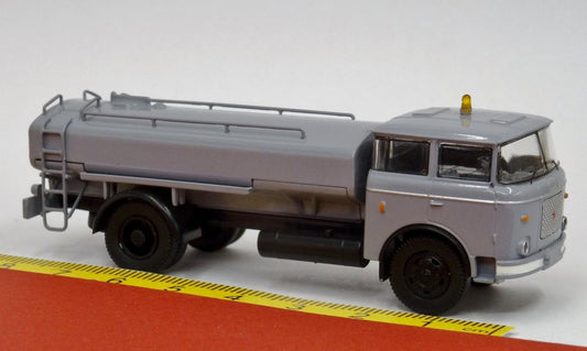 LIAZ 706 Sprengwagen 1970 grau - Brekina 71871