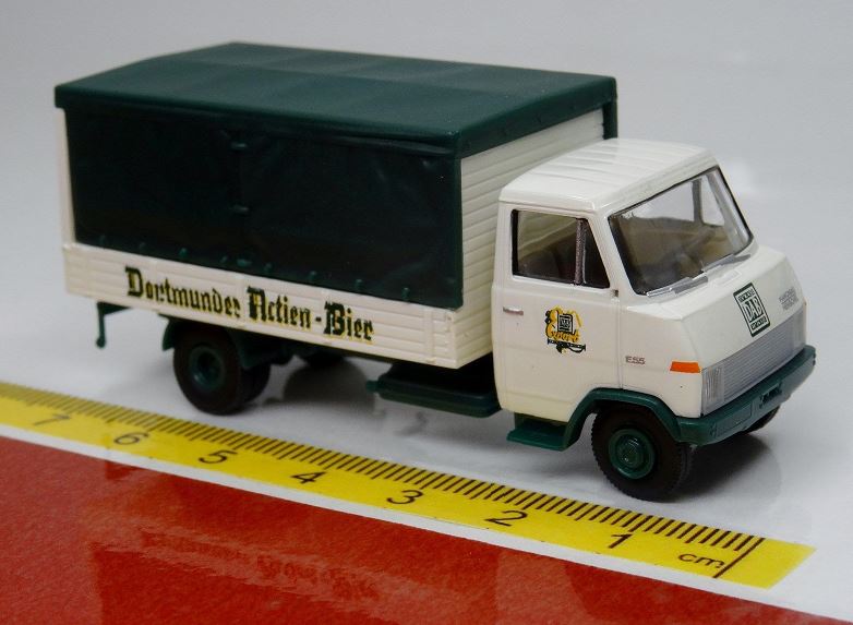 Brekina: Hanomag-Henschel F55 Getränkeaufbau DAB Dortmunder Actien Bier 37519