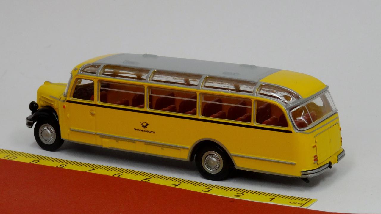 Borgward BO 4000 Deutsche Bundespost - Brekina 52403