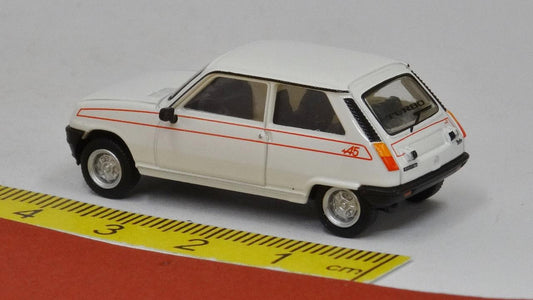 Renault 5 Alpine 1980 weiß - PCX87 870511