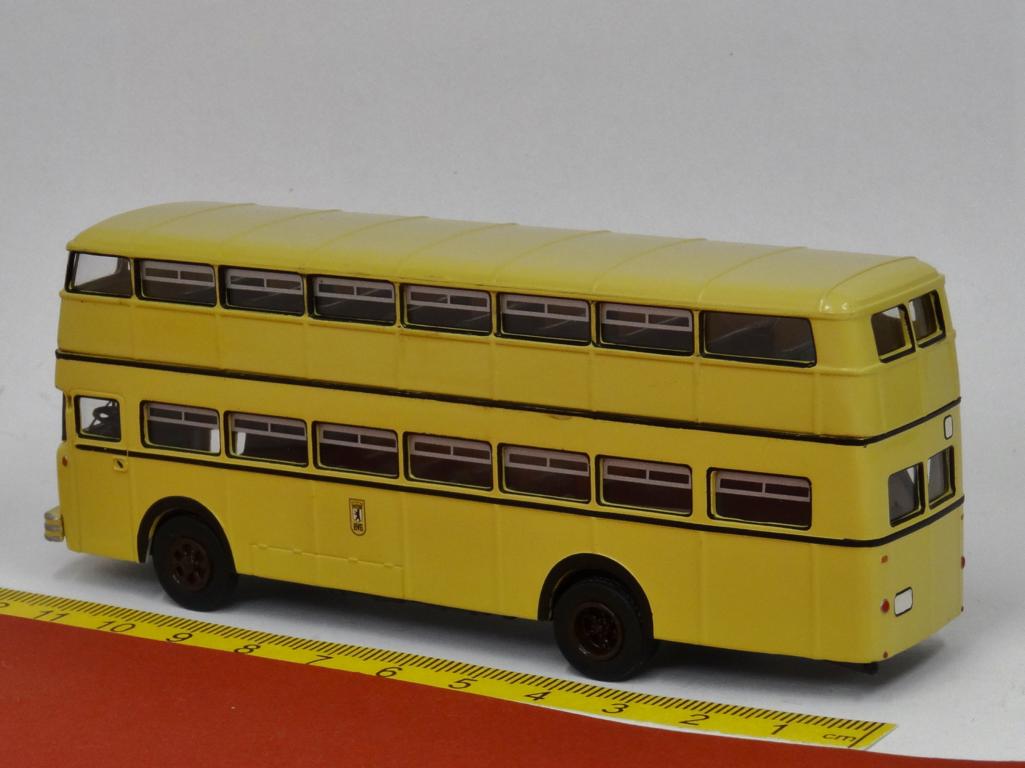 Büssing D2U Doppeldecker: BVG Berlin - ohne Werbung - Brekina 61250