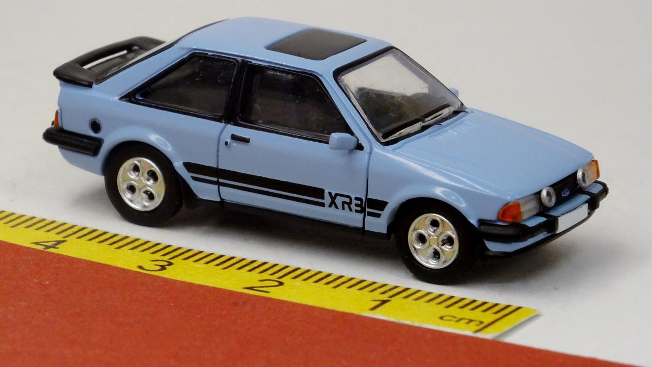Ford Escort MK III XR3i 1982 - hellblau - PCX87 870791