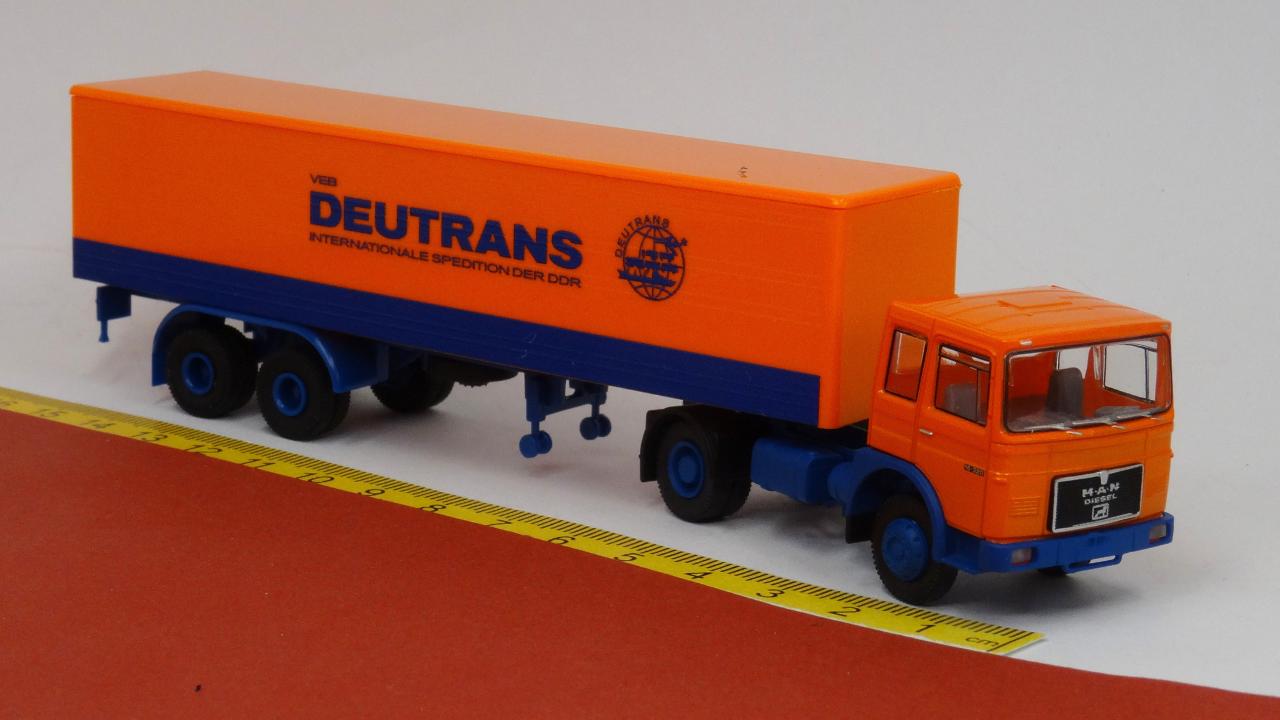 MAN F7 Sattelzug Deutrans - Brekina 78154