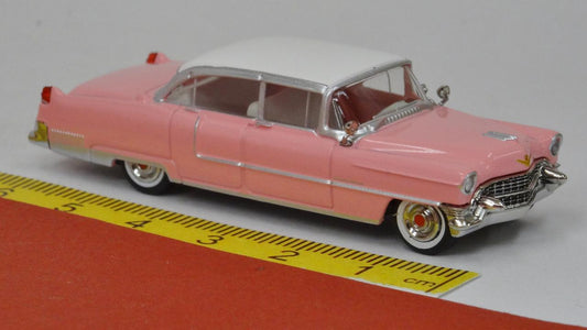 Cadillac Fleedwood 1955 pink/weiß Elvis Presley - Brekina 18350