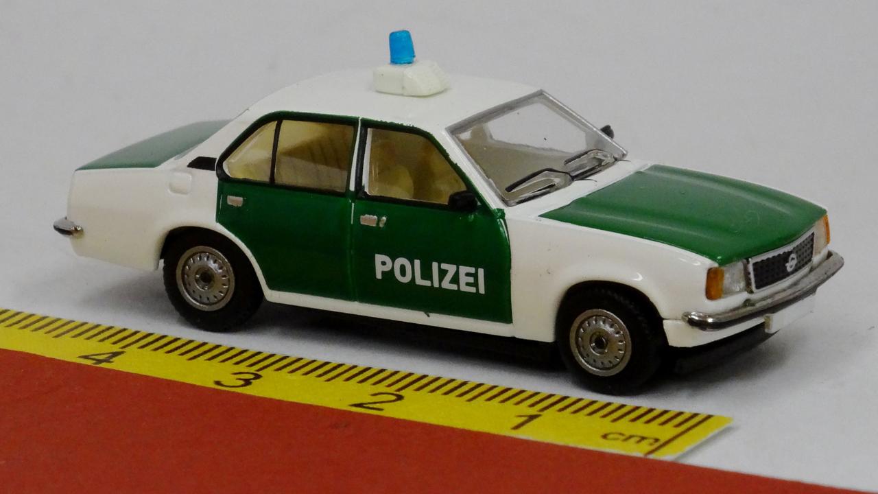Opel Ascona B (1975) Polizei Hessen - PCX87 871694