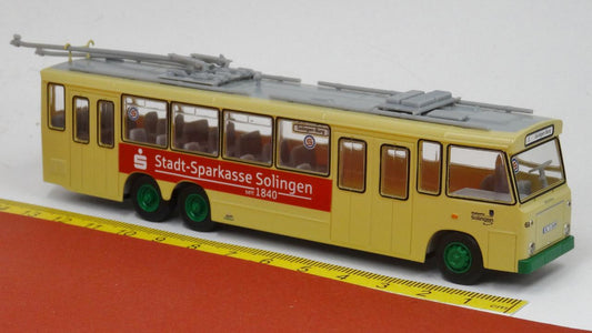 TS3 Trolleybus O-Bus Solingen 68 - Sparkasse - VK-Modelle 40068