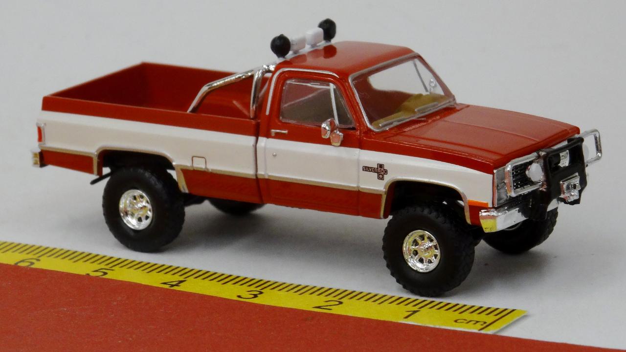 Chevrolet C10 rot - Brekina 19692