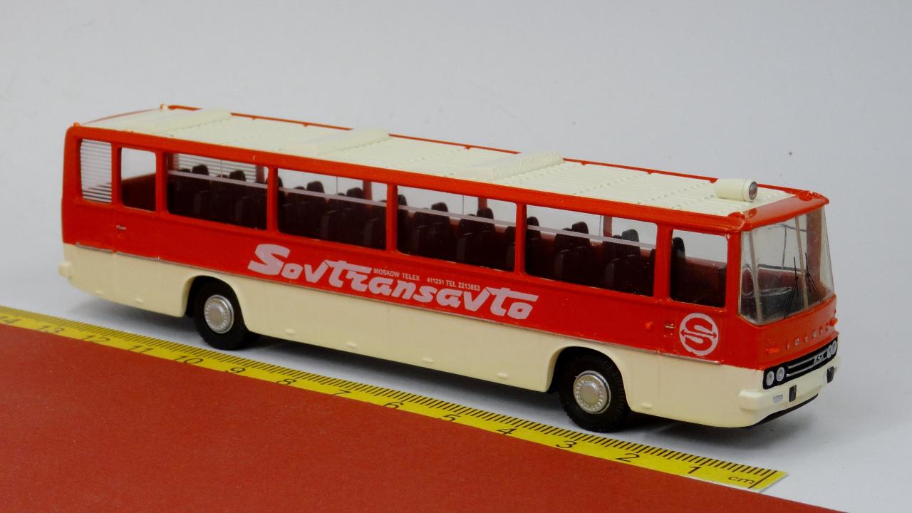 Kleinserie: Ikarus 250.59 Sovtransauto (A2)