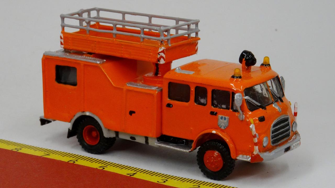 Betriebsfahrzeug Eigenbau: Gräf & Stift Turmwagen orange