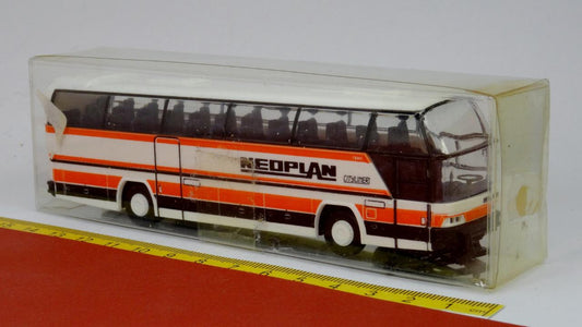 Neoplan Cityliner rot/schwarz - Rietze (A3)