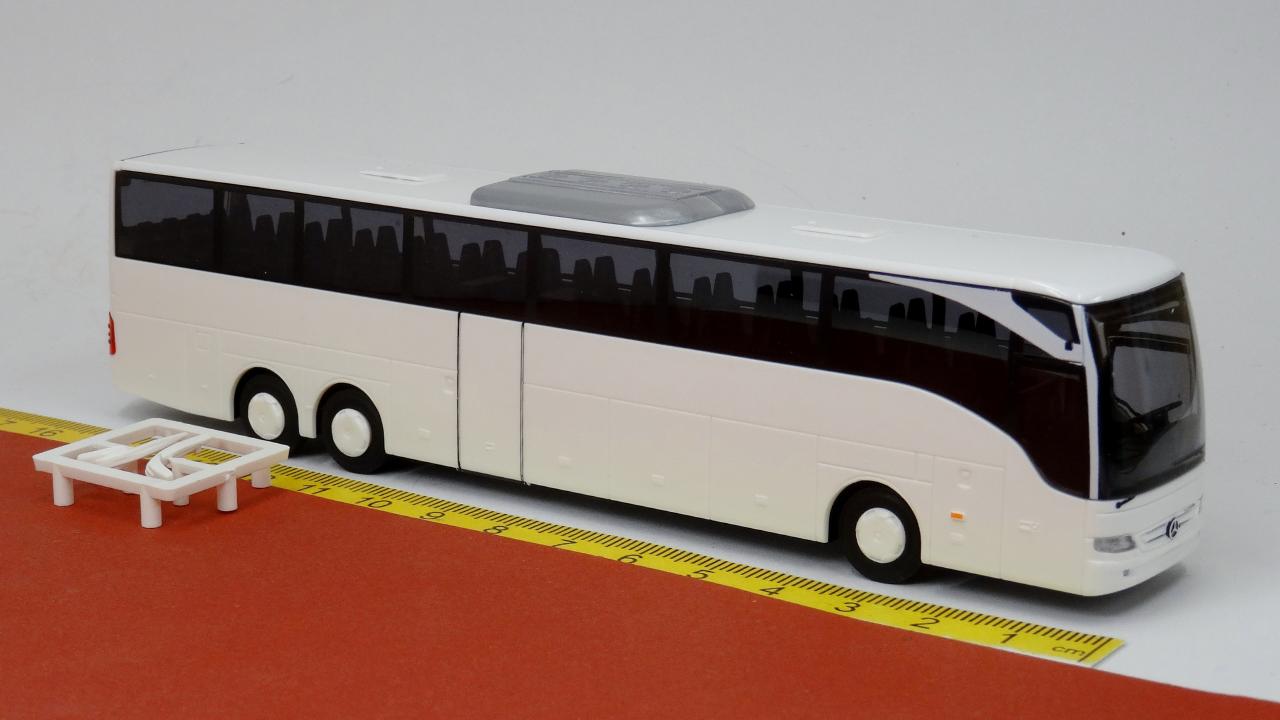 Mercedes Tourismo L weiß - AWM (A5)