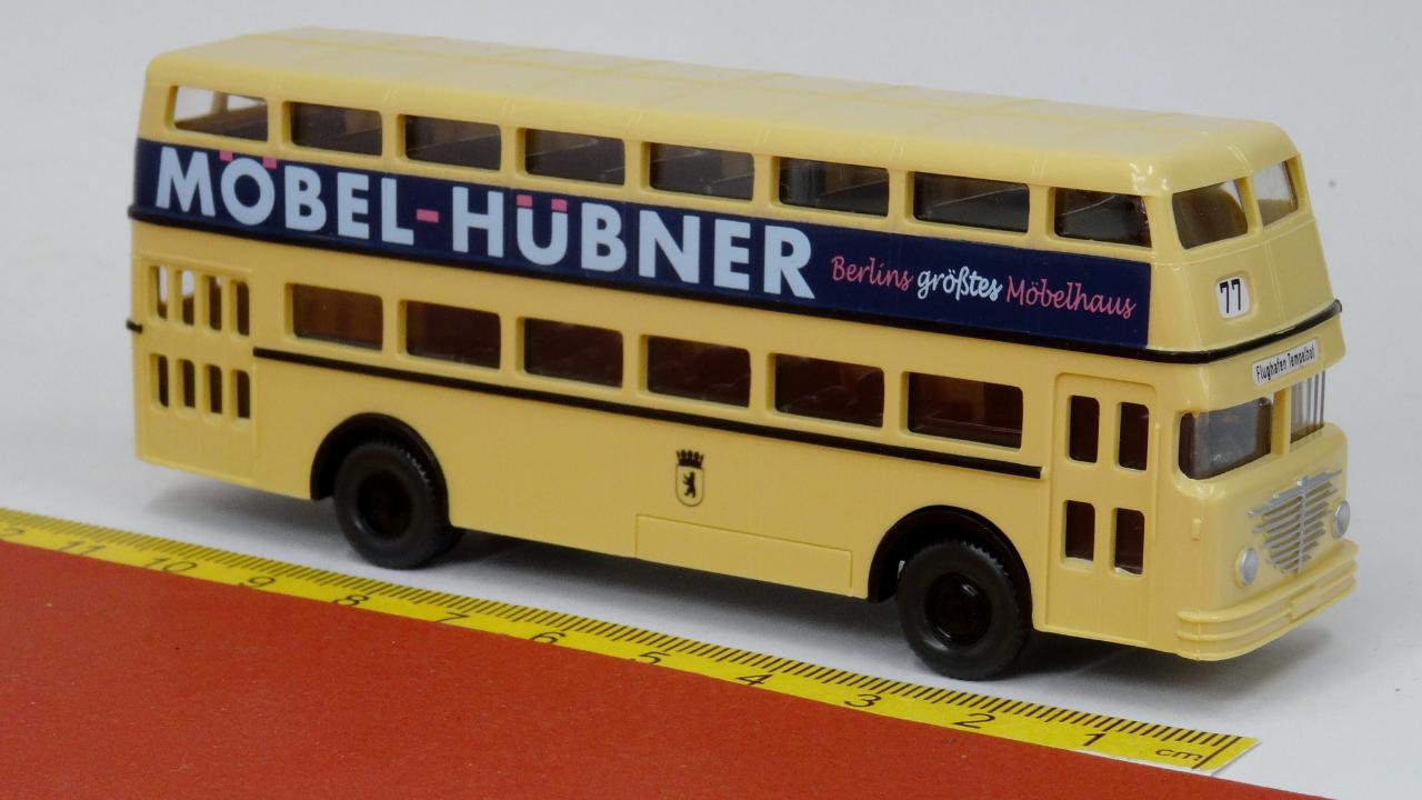 Büssing D2U BVG Berlin - Möbel Hübner - Wiking Gebrauchtmodell (A10)