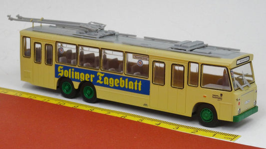 TS3 Trolleybus O-Bus Solingen 15 - Solinger Tageblatt - VK-Modelle 40015