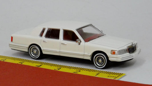 Lincoln Town Car 1991 weiß - PCX87 870910