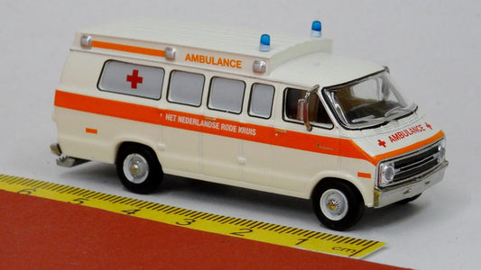 Dodge Ambulance Rode Kruis (NL) - Brekina 18303