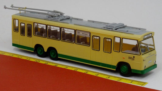 TS3 Trolleybus O-Bus Solingen 76 - neutral mit grünem Streifen - VK-Modelle 40076