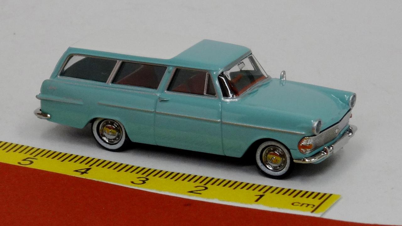 Opel P2 CarAVan türkis weiß - Brekina 20071