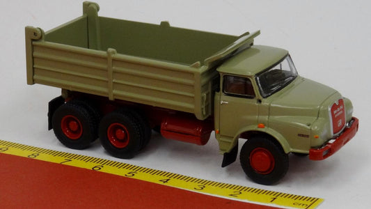 MAN 26.280 H Kipper graubeige - Brekina 78105