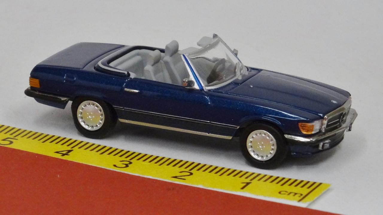 Mercedes SL (R107) 1985 metallic blau - PCX87 870483