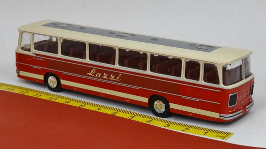 Setra S 150 Reisebus: Lazzi rot Italia - VK-Modelle 30504