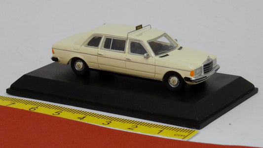 Mercedes V123 W123 Strech Limousine lang Taxi - BoS 87681